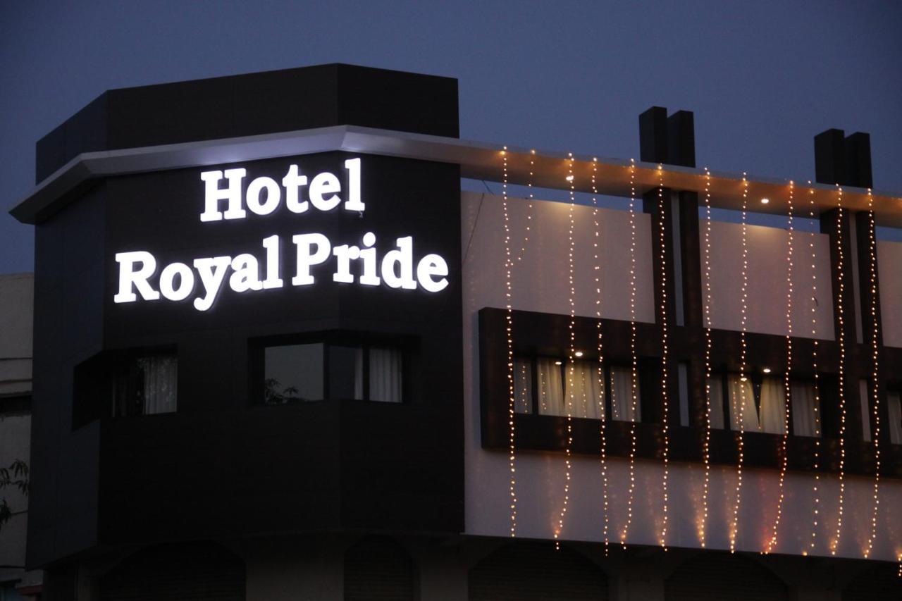 Hotel Royal Pride Ahmedabad Exterior photo